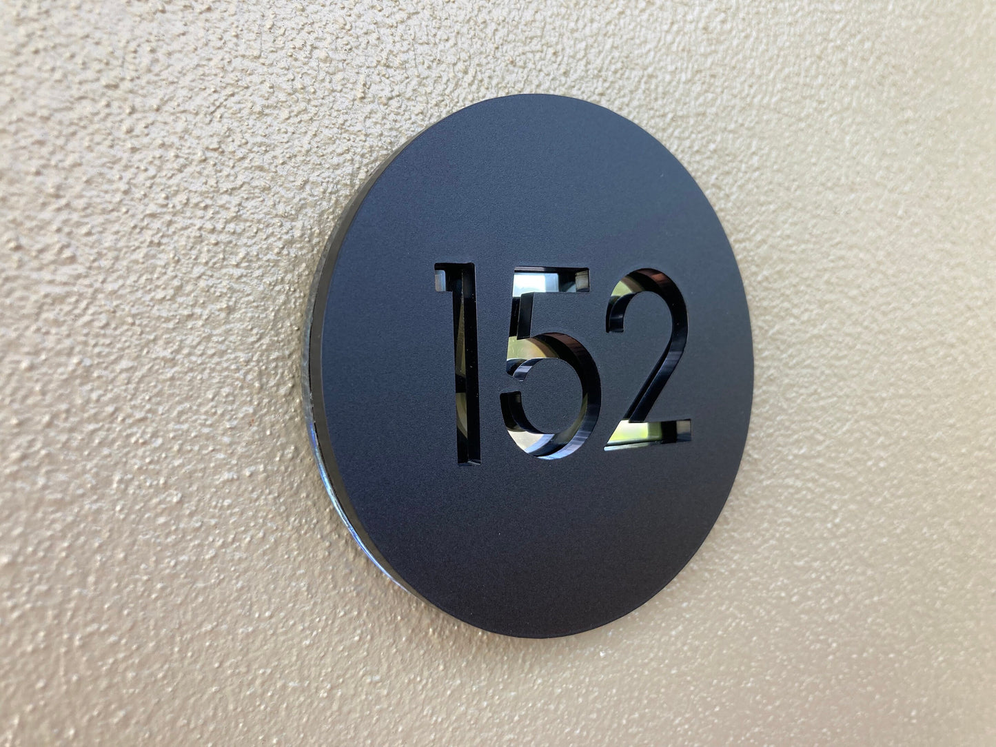 Round Letterbox Number